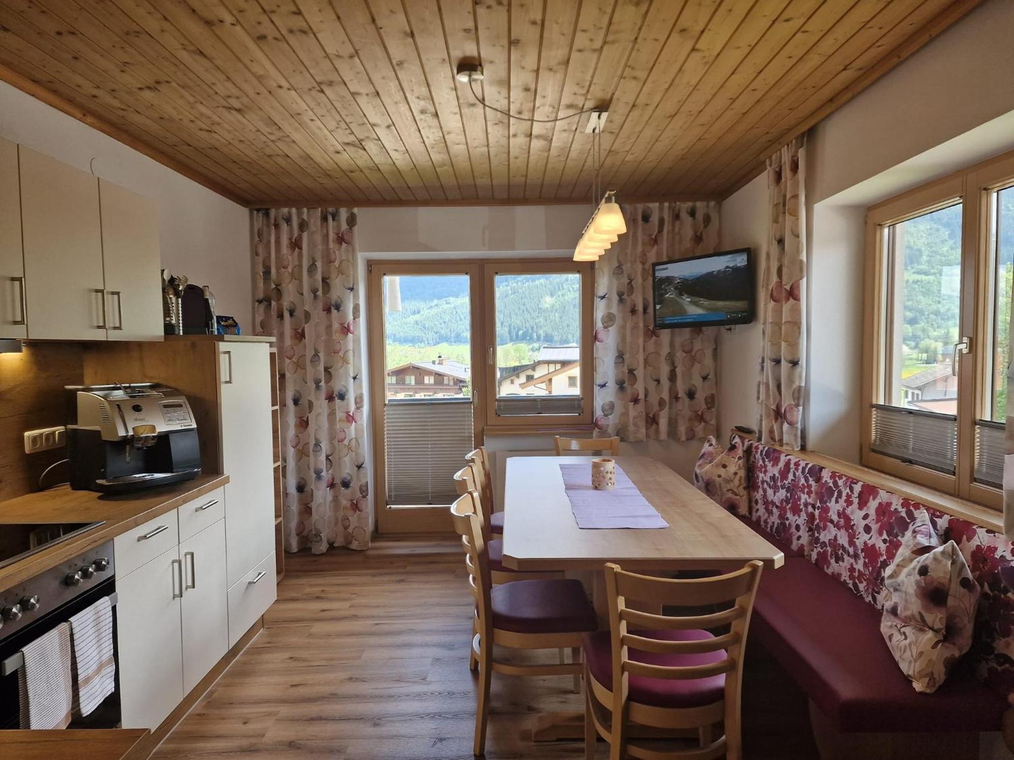 Haus Hoellerer Uttendorf Exteriör bild